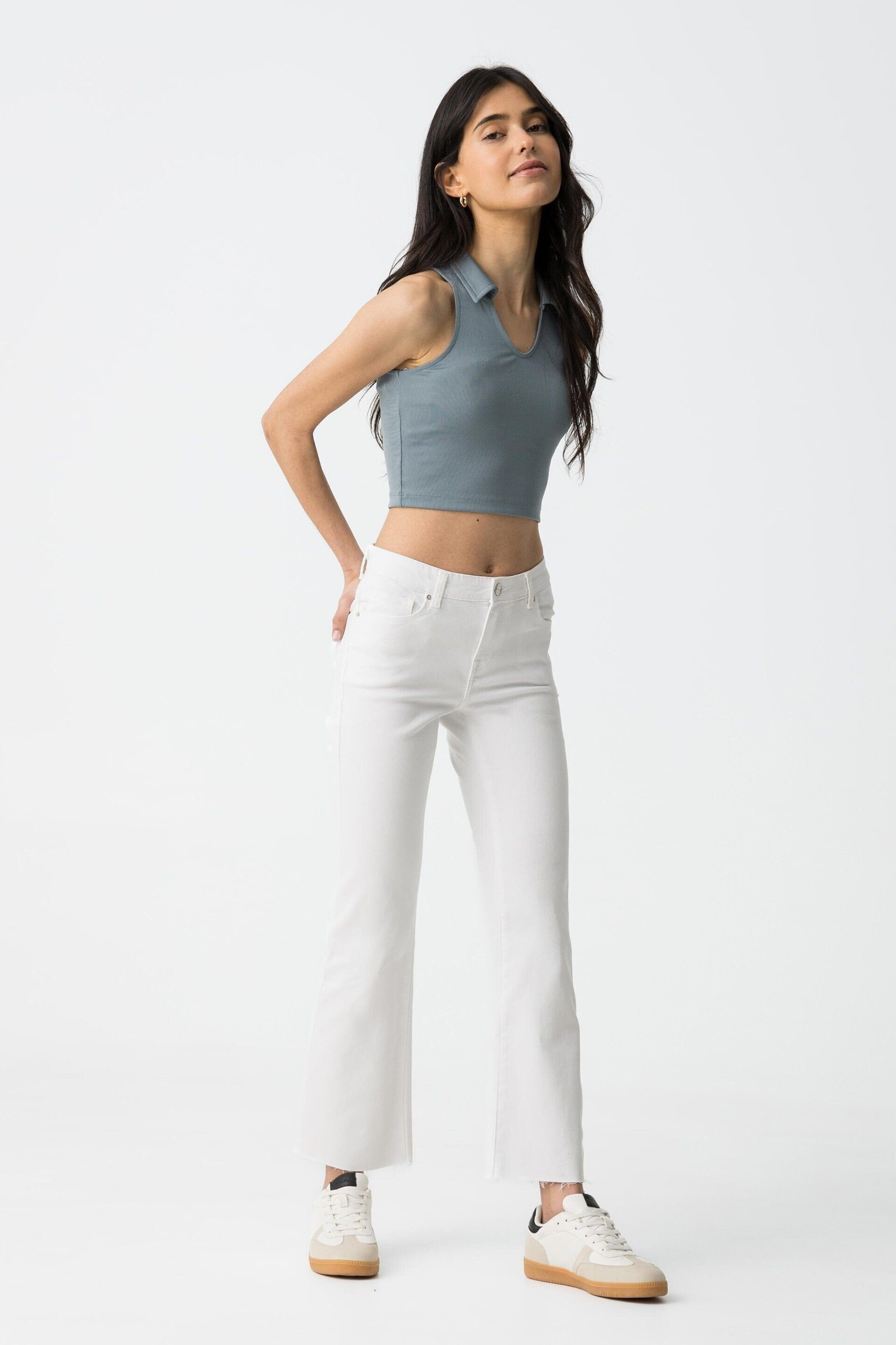 Tejano Cropped Girl - 2