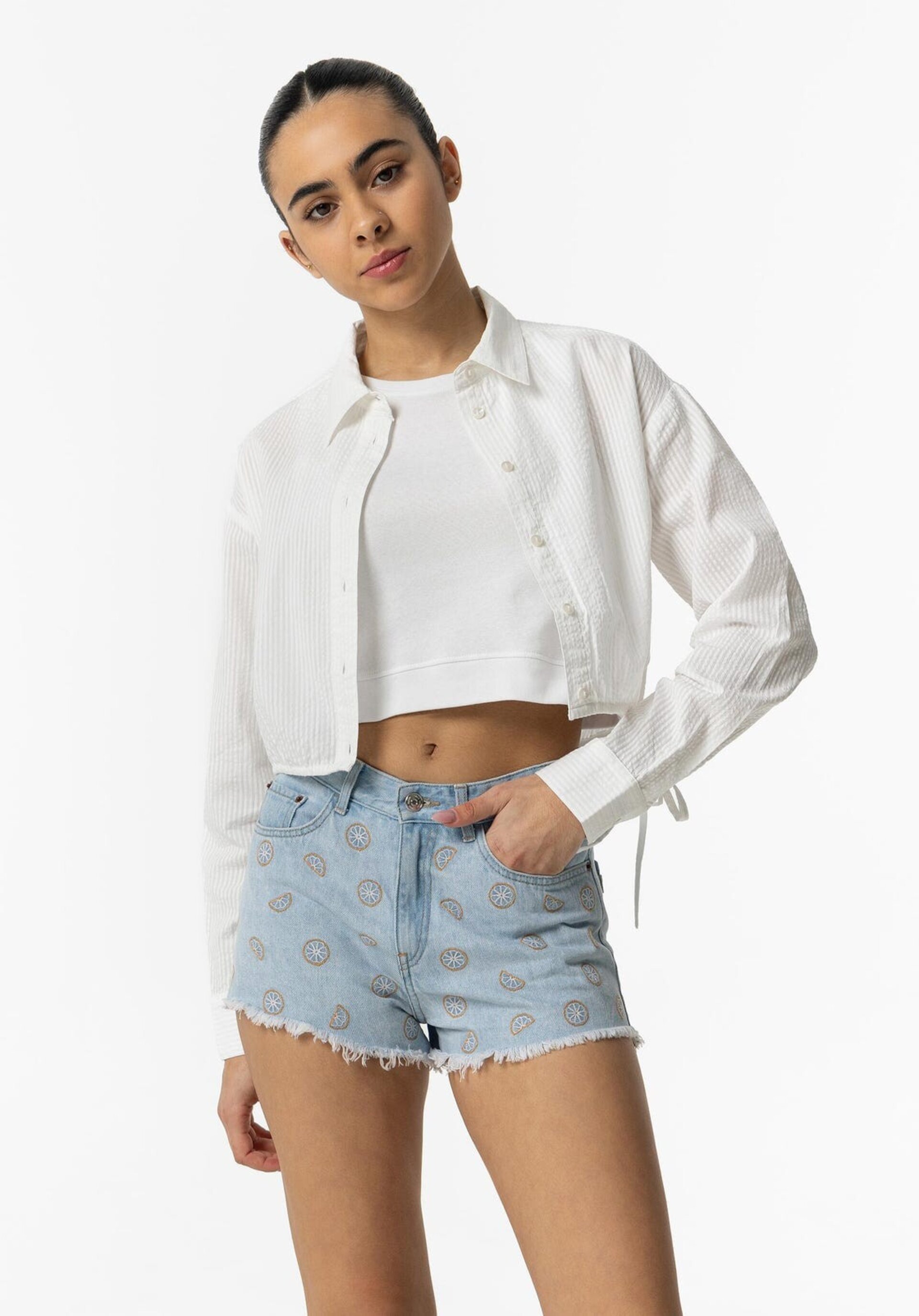 Short Denim con Bordado - 2