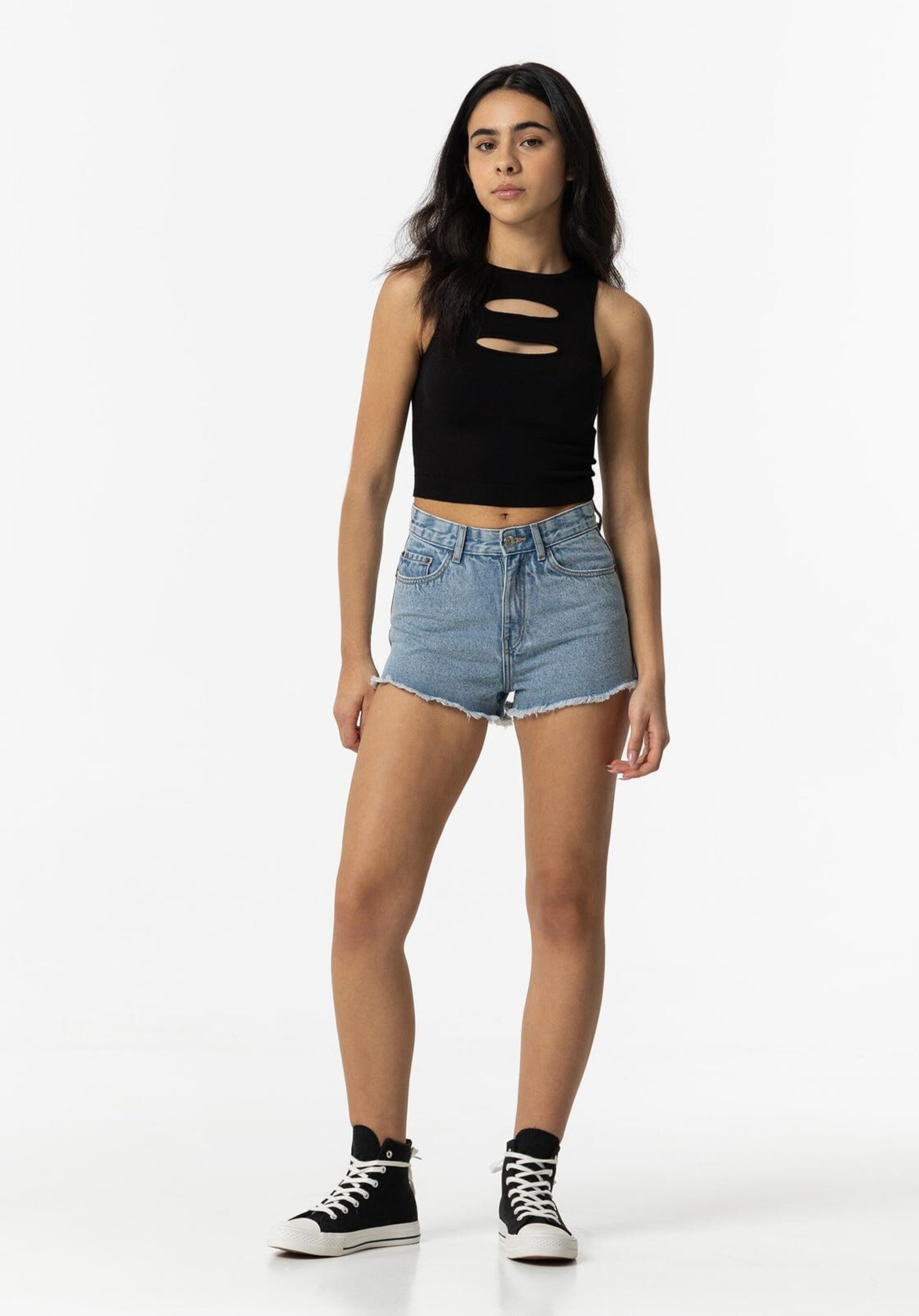Short Denim con Rotos - 2