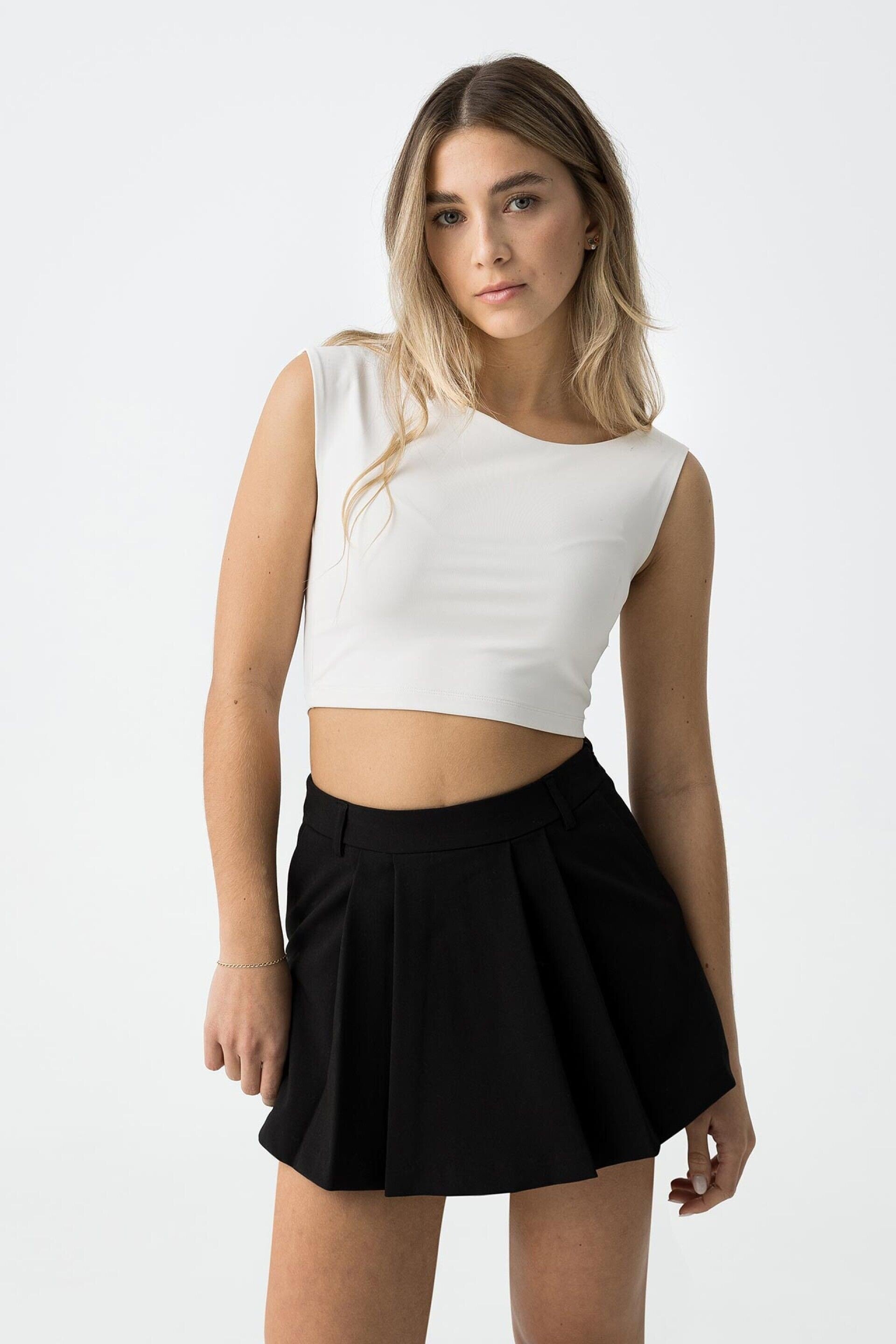 Top Vaduz Girl - 2