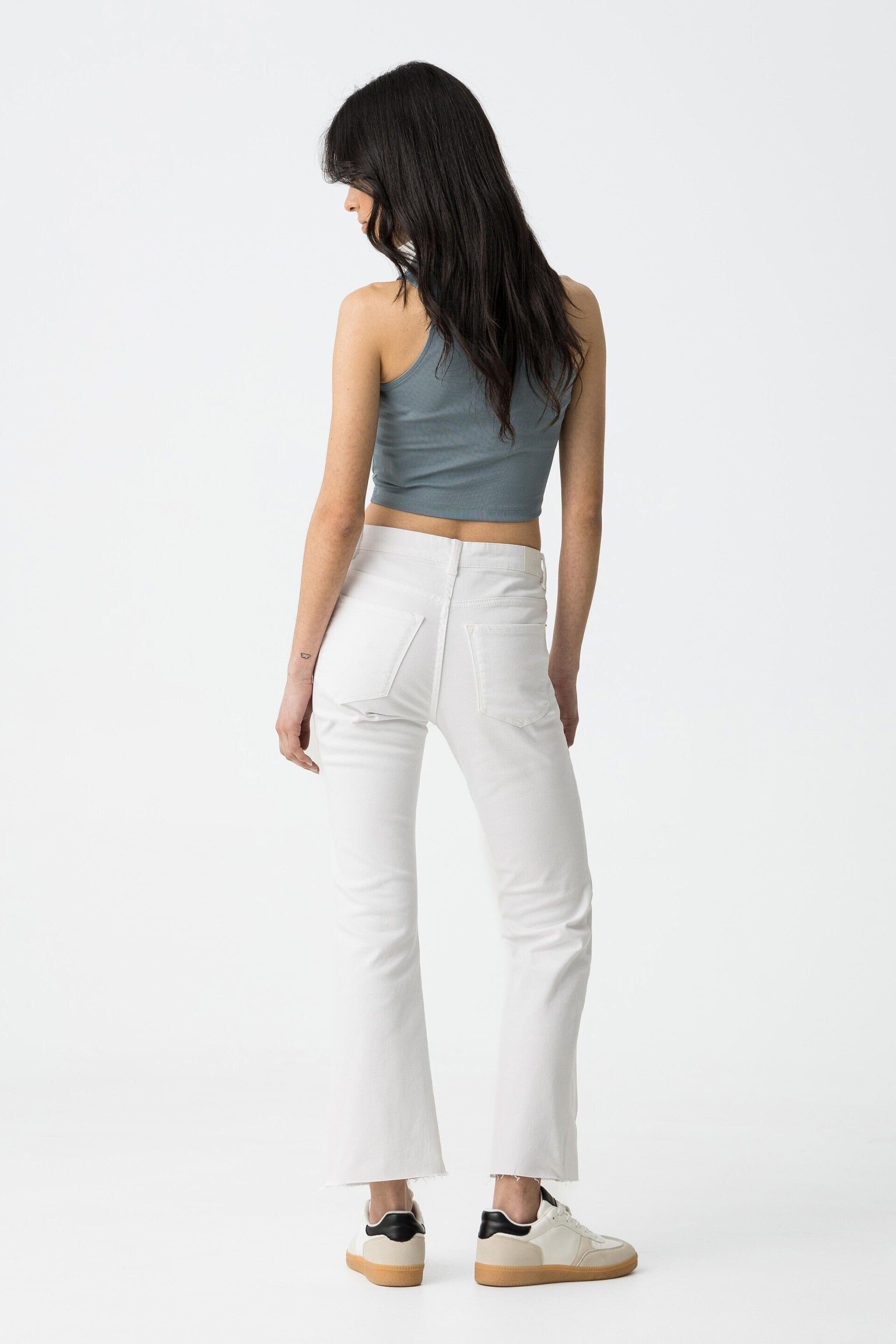 Tejano Cropped Girl - 4